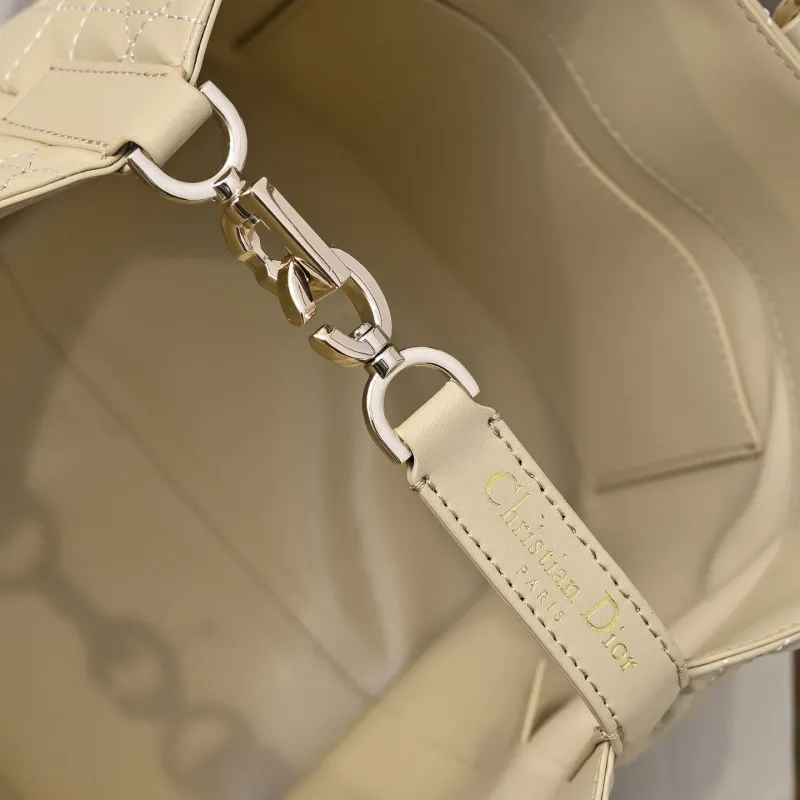 Dior Shopping Bags-56 - Image 7