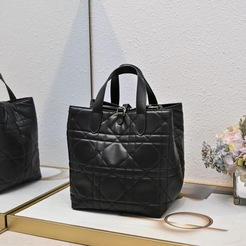 Alternative view of Dior Shopping Bags-57