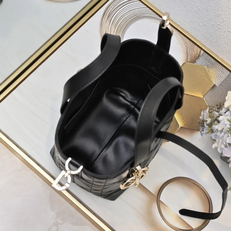 Dior Shopping Bags-60 - Image 8