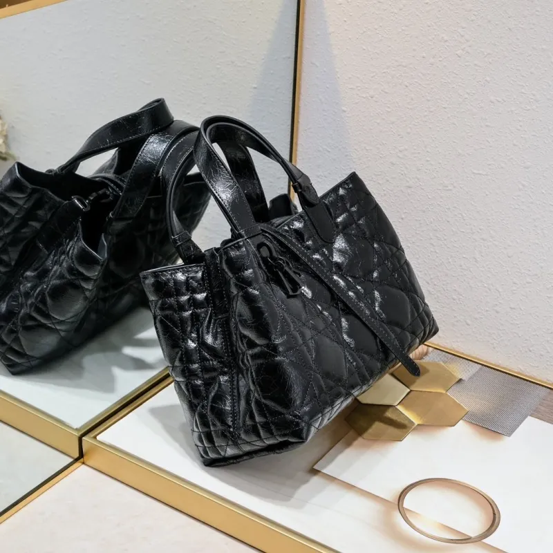 Alternative view of Dior Shopping Bags-68