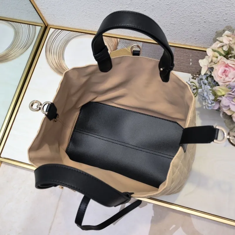 Dior Shopping Bags-70 - Image 9
