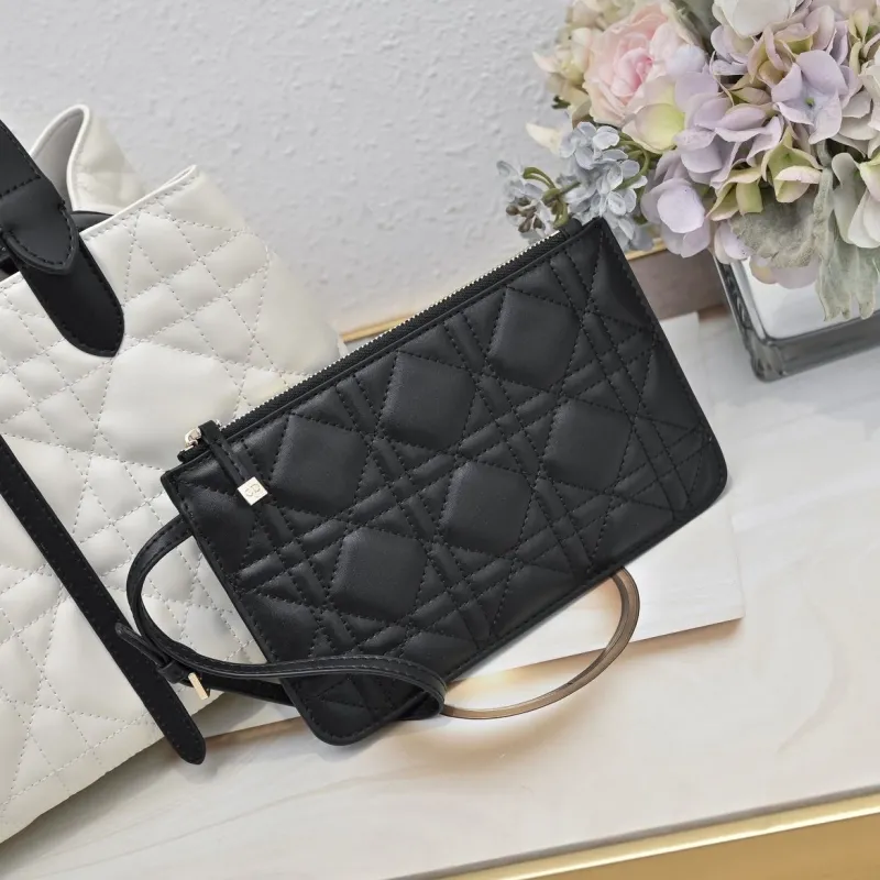 Alternative view of Dior Shopping Bags-72