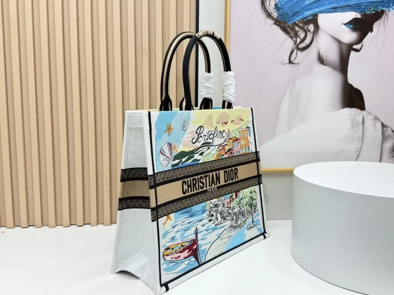 Alternative view of Dior Shopping Bags-87