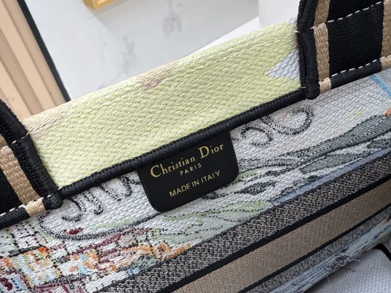 Dior Shopping Bags-88 - Image 8