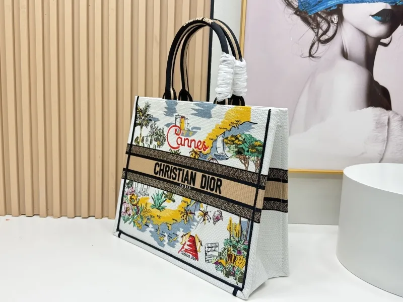 Dior Shopping Bags-94 - Image 3