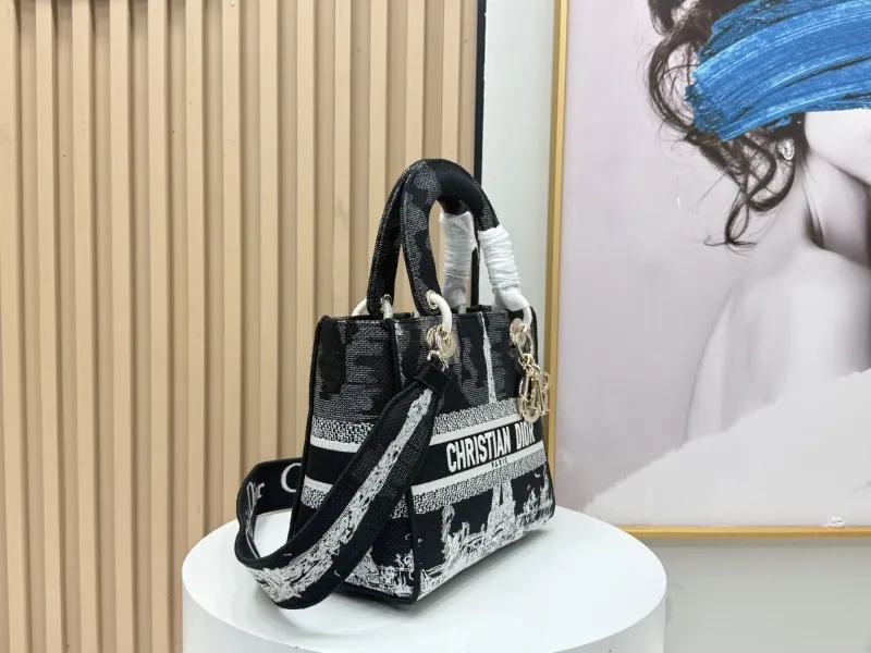 Alternative view of Dior Shopping Bags-97