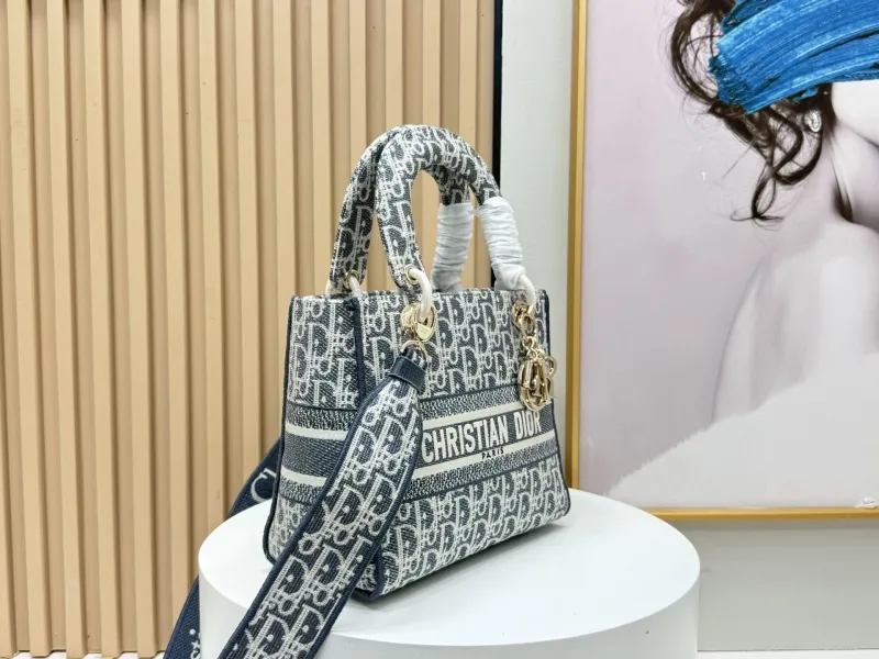 Alternative view of Dior Shopping Bags-99