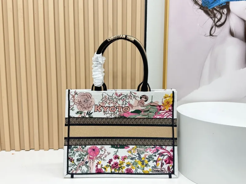 Dior Shopping Bags-108 - Image 4