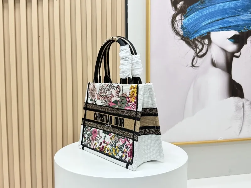 Dior Shopping Bags-109 - Image 3