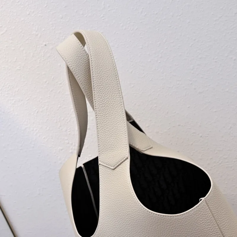 Dior Shopping Bags-111 - Image 7