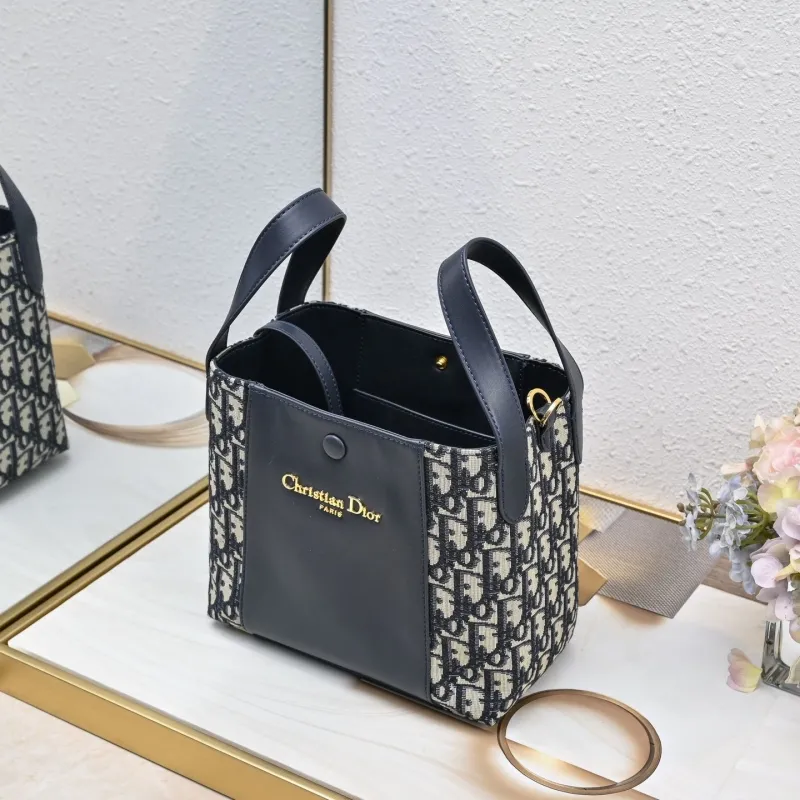 Dior Shopping Bags-113 - Image 4