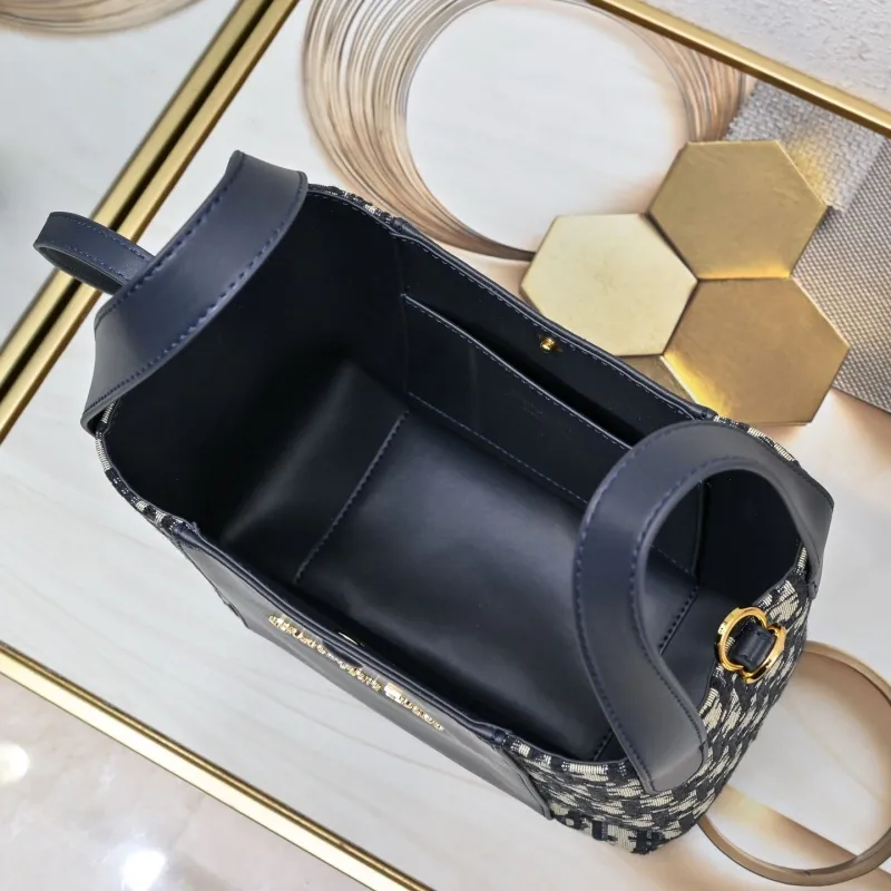 Dior Shopping Bags-113 - Image 7