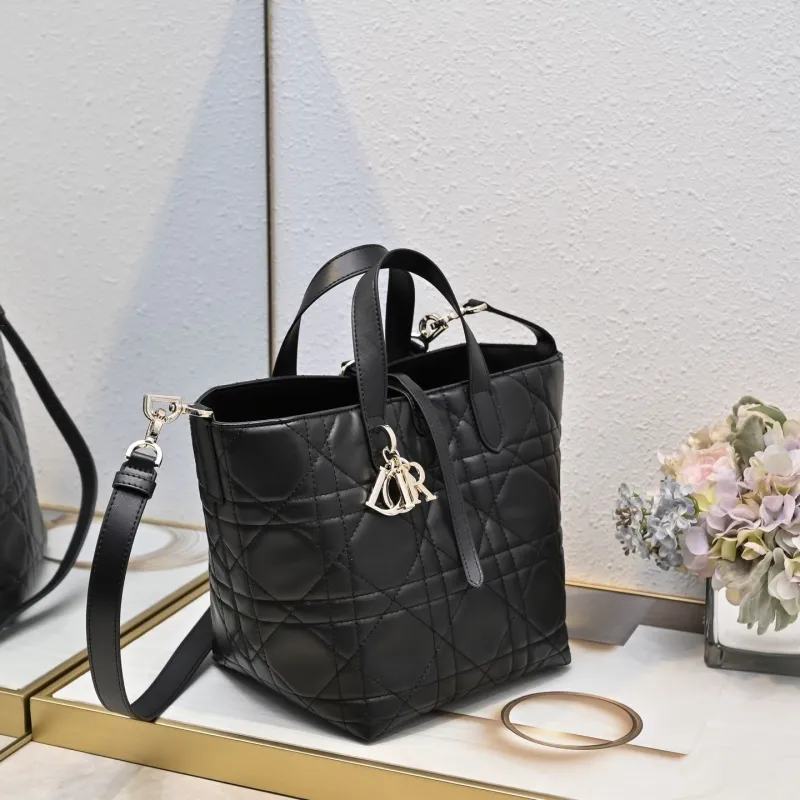 Dior Shopping Bags-121 - Image 5