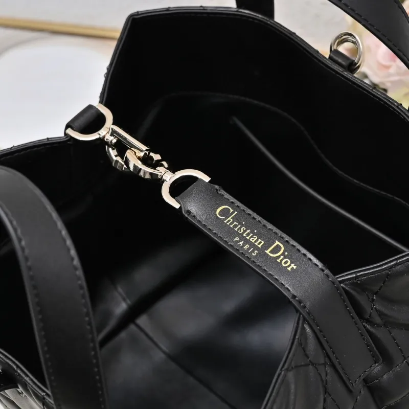 Dior Shopping Bags-121 - Image 9