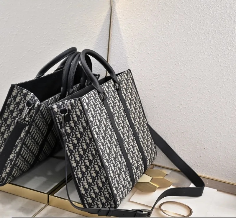 Dior Shopping Bags-122 - Image 3
