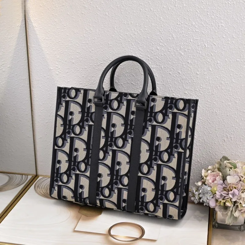 Dior Shopping Bags-124 - Image 3