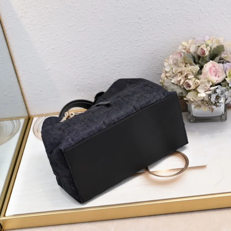 Dior Shopping Bags-126 - Image 6