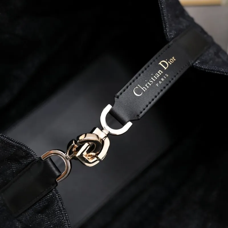 Dior Shopping Bags-126 - Image 7