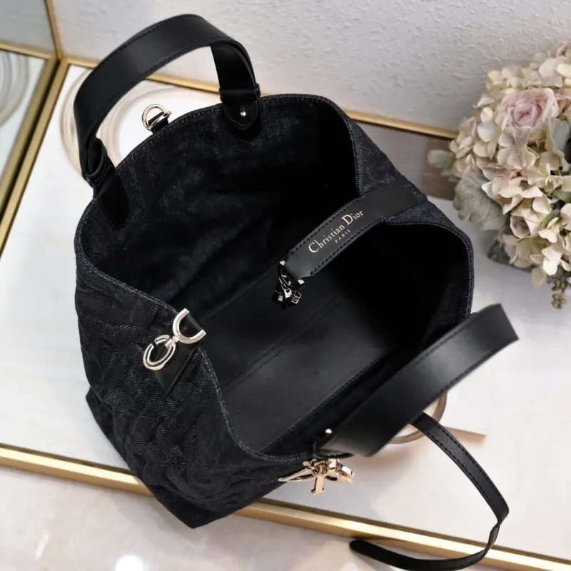Dior Shopping Bags-126 - Image 8