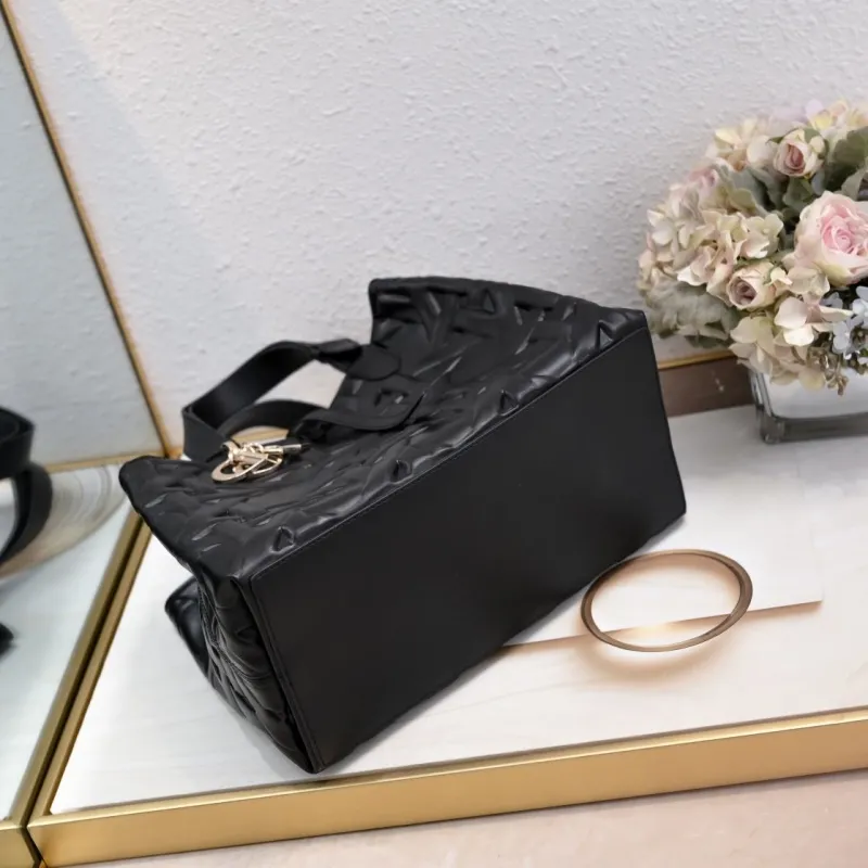 Dior Shopping Bags-127 - Image 6