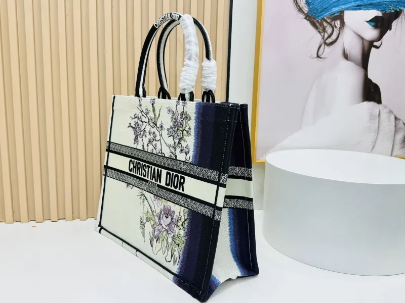 Dior Shopping Bags-128 - Image 3