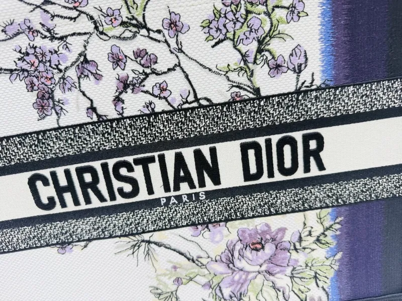 Dior Shopping Bags-129 - Image 7