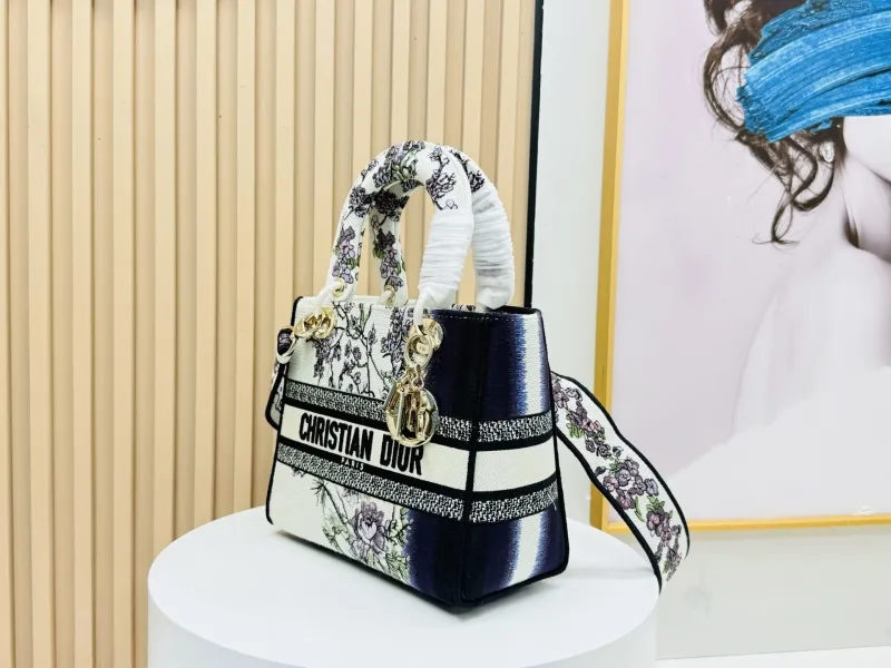 Dior Shopping Bags-131 - Image 3