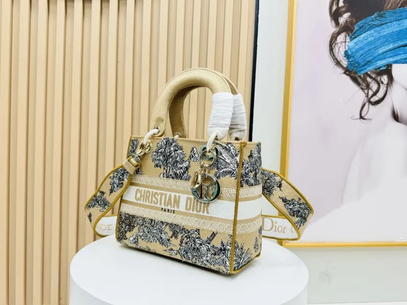 Dior Shopping Bags-132 - Image 3
