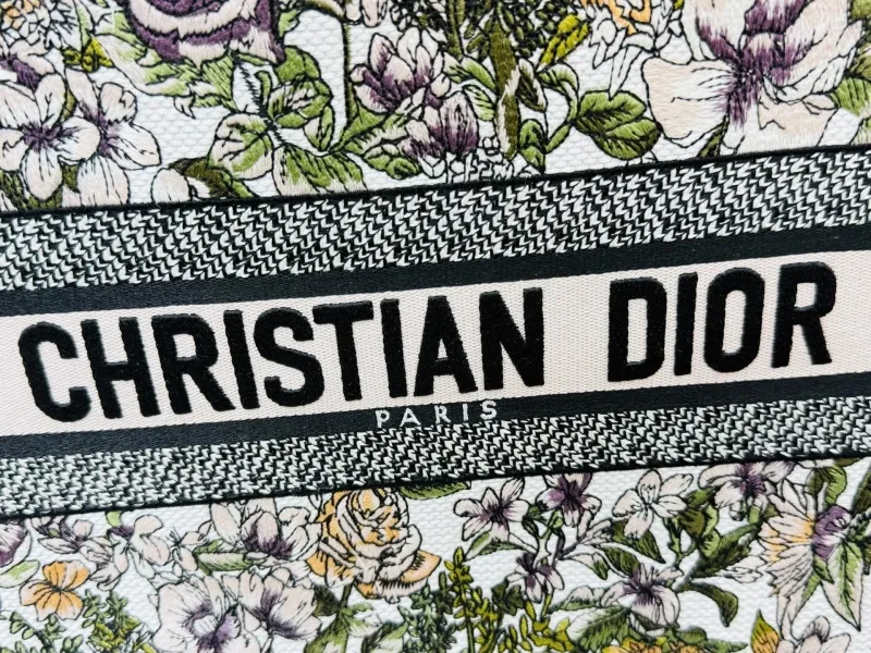 Dior Shopping Bags-136 - Image 5