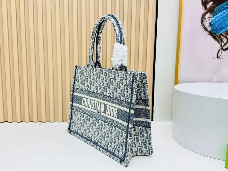Dior Shopping Bags-140 - Image 3