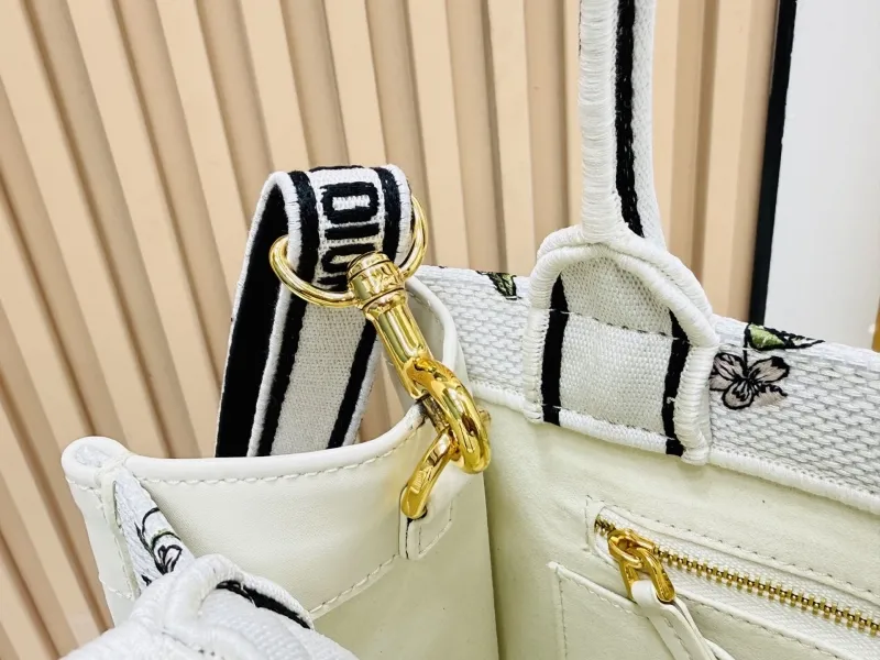 Dior Shopping Bags-144 - Image 7