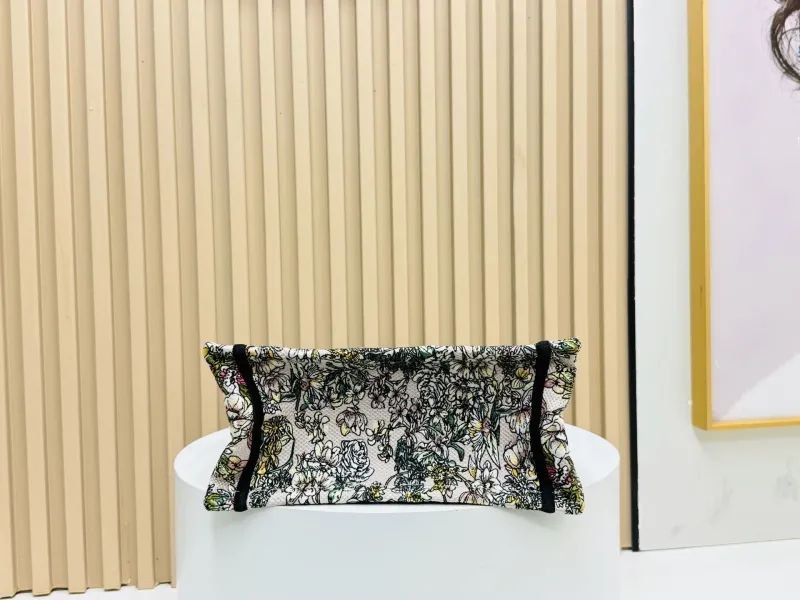 Dior Shopping Bags-148 - Image 7