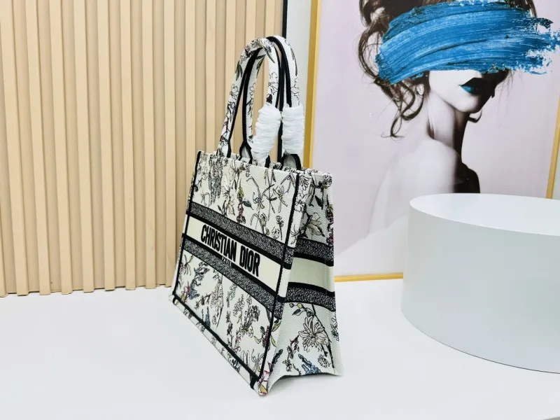 Dior Shopping Bags-150 - Image 3