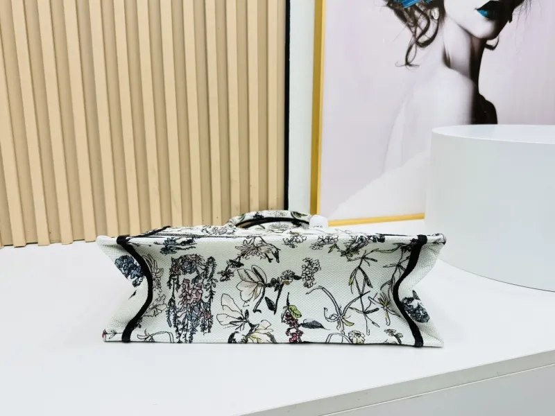 Dior Shopping Bags-150 - Image 7