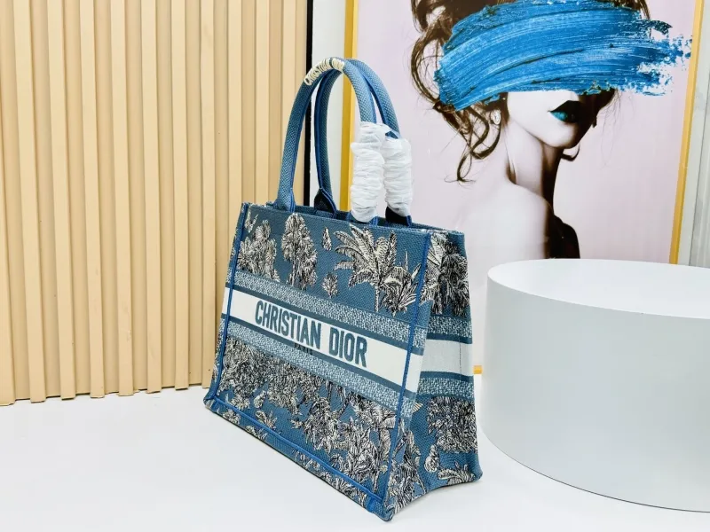 Dior Shopping Bags-153 - Image 3