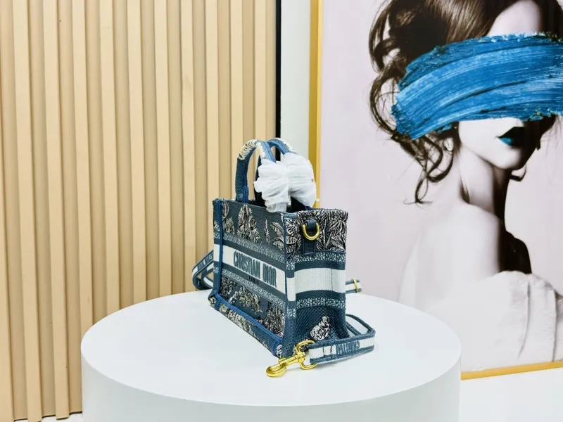 Dior Shopping Bags-159 - Image 3
