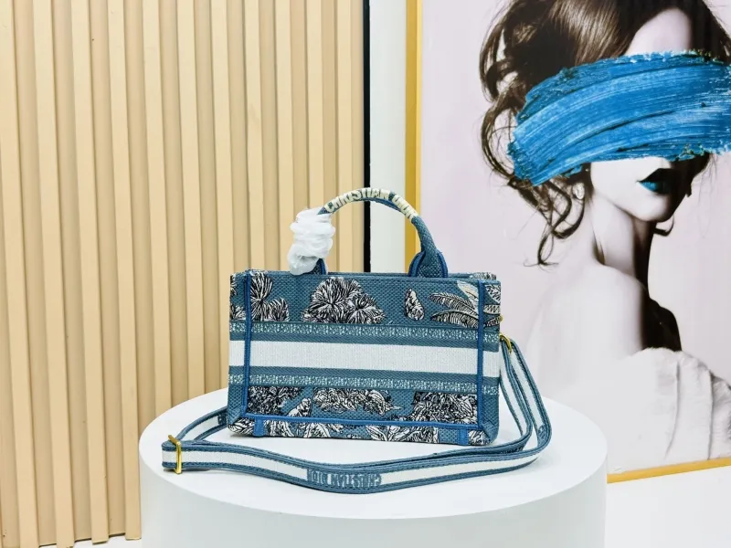 Dior Shopping Bags-159 - Image 4
