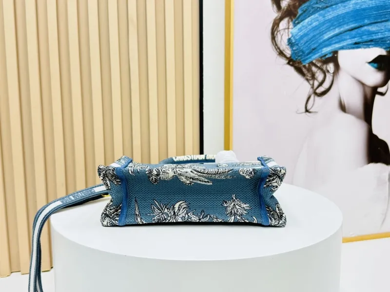 Dior Shopping Bags-159 - Image 7