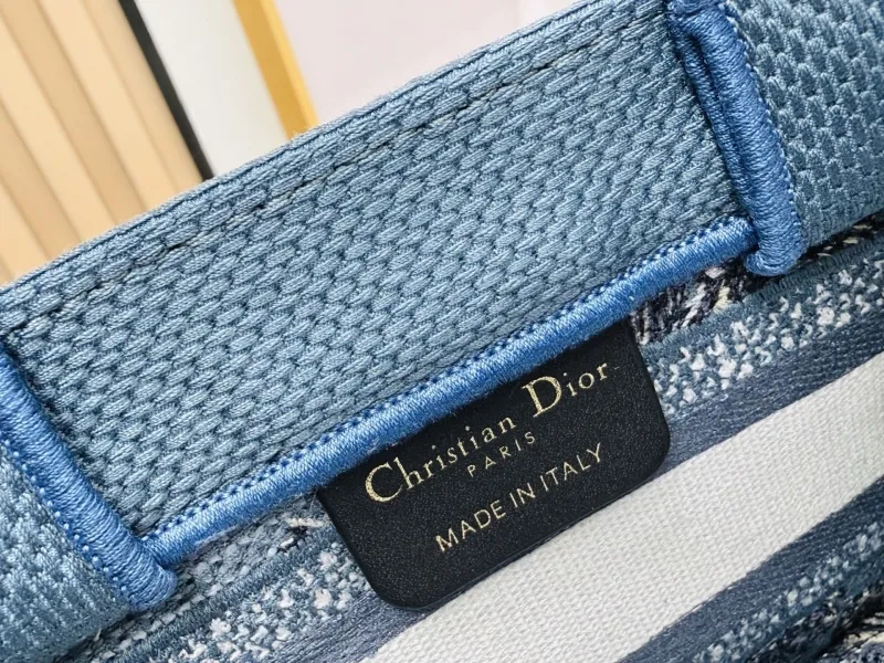 Dior Shopping Bags-159 - Image 8