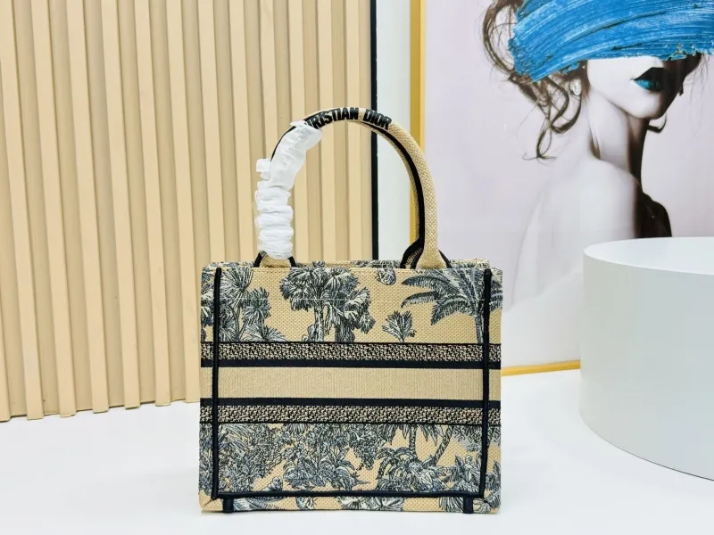 Dior Shopping Bags-162 - Image 4