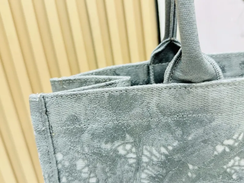 Dior Shopping Bags-163 - Image 5
