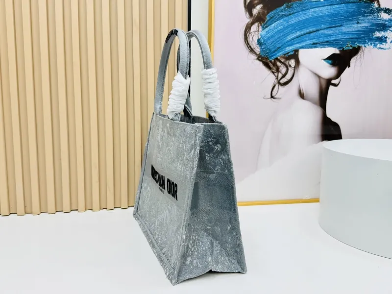 Dior Shopping Bags-164 - Image 3