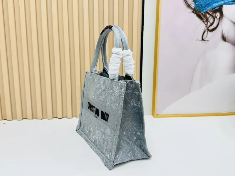 Dior Shopping Bags-165 - Image 3