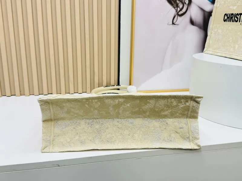Dior Shopping Bags-166 - Image 8