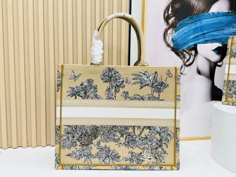Dior Shopping Bags-169 - Image 4