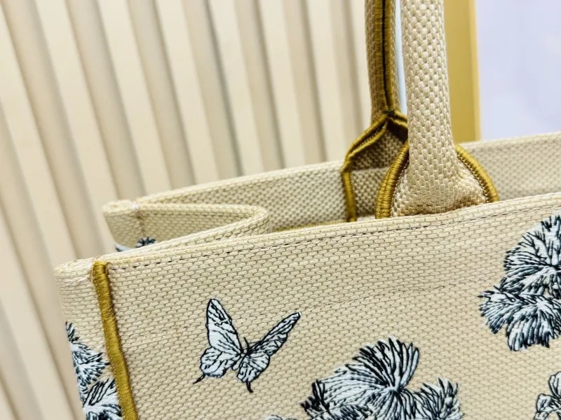 Dior Shopping Bags-169 - Image 5