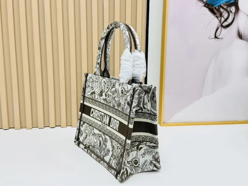 Dior Shopping Bags-177 - Image 3