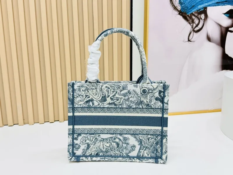 Dior Shopping Bags-180 - Image 4