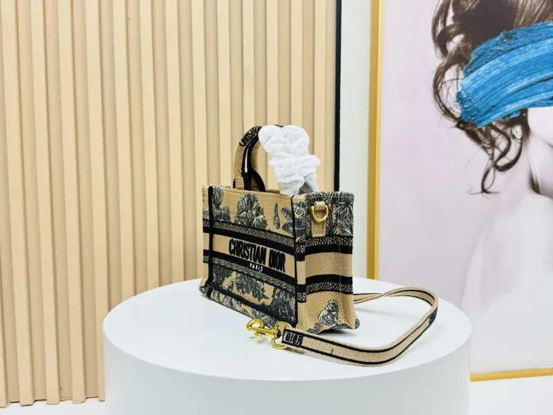 Dior Shopping Bags-182 - Image 3