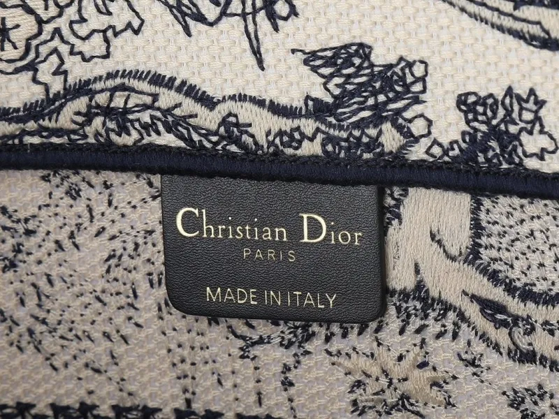 Dior Shopping Bags-184 - Image 8